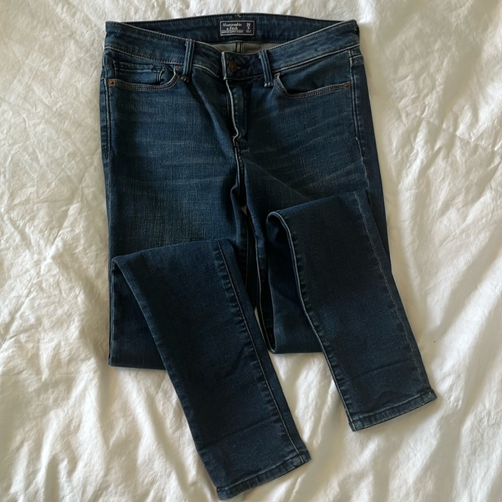 Abercrombie + Fitch Harper Super Skinny Jeans Size 2R